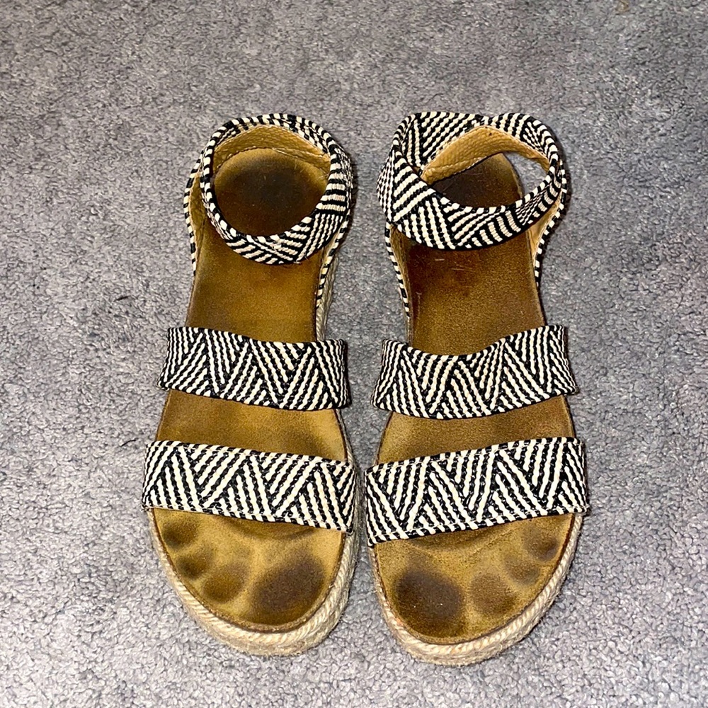 Steve Madden sandals